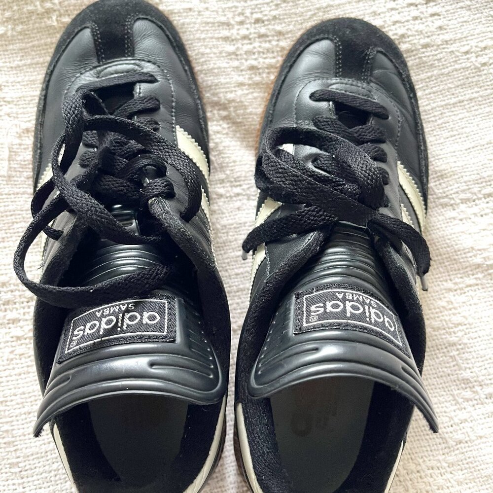 Addidas Classic Sambas - Size 8